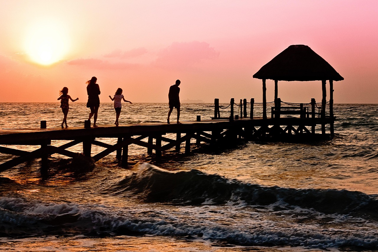 découvrez nos vacances tout compris idéales pour toute la famille, alliant confort, divertissement et activités pour petits et grands dans un cadre exceptionnel.